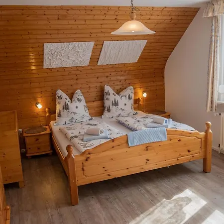 Appartement Hansjorgenhof Bioland-hof Schiltach